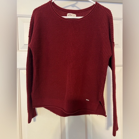 Hollister maroon sweater - Picture 4 of 4